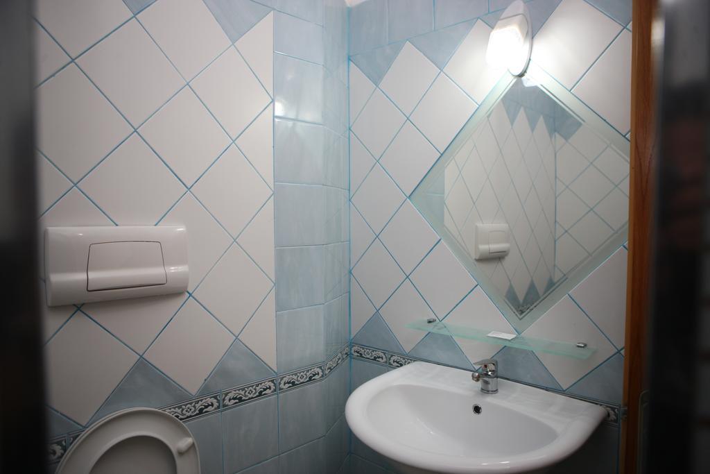 Vlorë Hotel Alpine חדר תמונה
