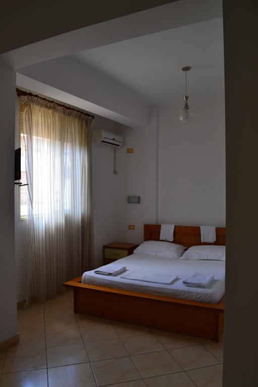 Vlorë Hotel Alpine חדר תמונה